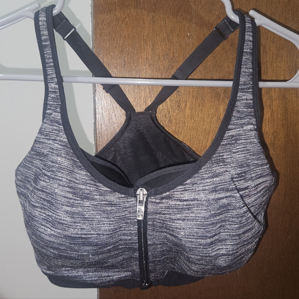 Victoria Sport Front-Zip Heathered Grey Sports Bra Size 32DD